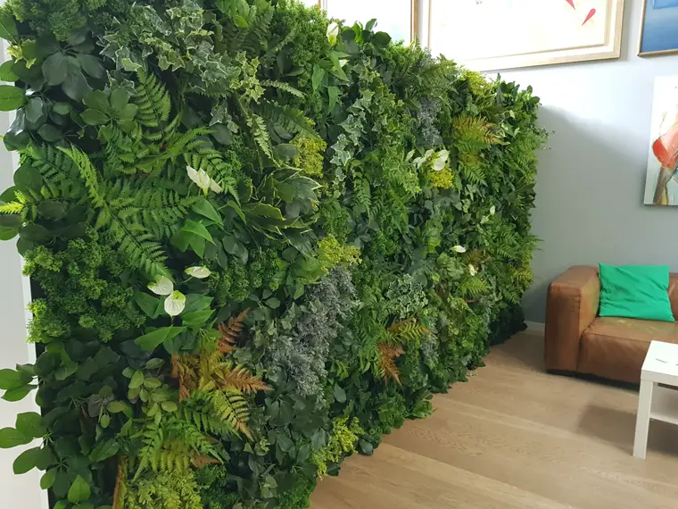 Custom-made LUX vertical garden &ndash; Lounge area